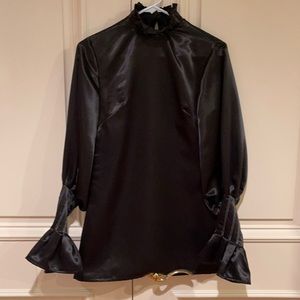 Zoey. W open back top